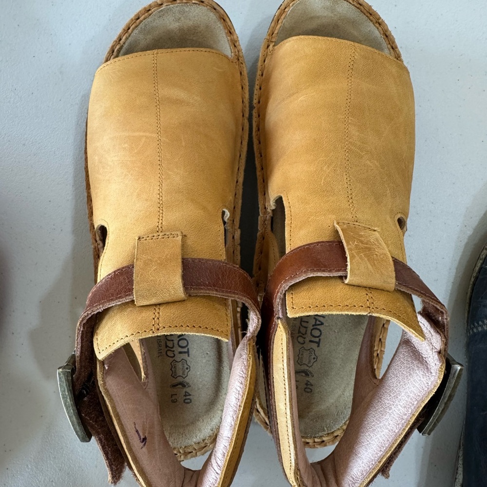 Naot Tan and Brown Women's Sandals in US 9 or EU 40- Boho - Festival